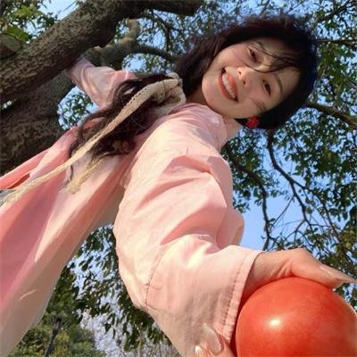 星际迷航：比基尼战神